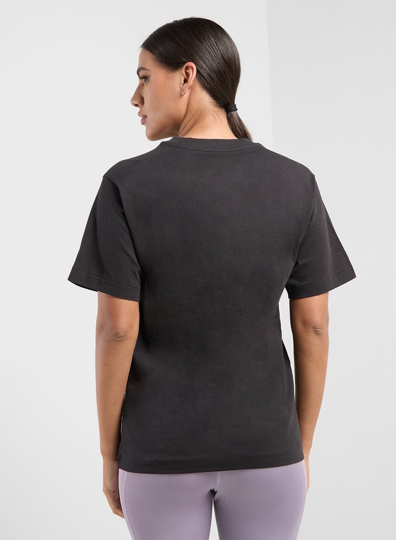 PUMA Her Graphic T-Shirt - Image 2